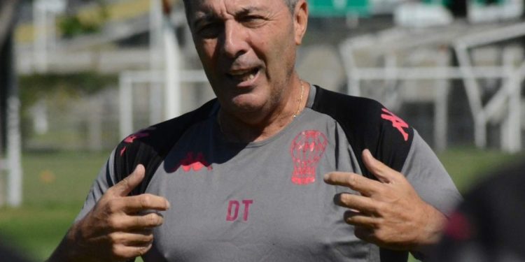 Huracán ultima detalles para visitar a Vélez: la duda en el equipo y el banderazo que preparan los hinchas
