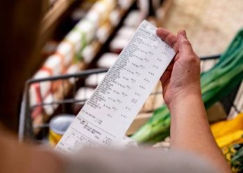 Impuestos al consumo: desde enero, el Estado avisará cuánto cobra, pero no los reducirá