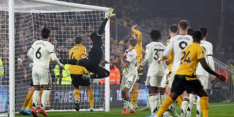 Increíble: al Manchester United le hicieron dos goles olímpicos en una semana