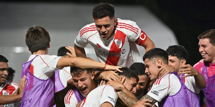 La Reserva de River goleó a Newell’s y jugará la final de la Copa Proyección ante San Lorenzo