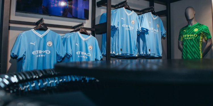Los hinchas del Manchester City diseñarán su camiseta alternativa con Inteligencia Artificial