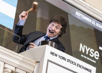 Los que “la vieron” se subieron a un histórico rally de 330% en dólares