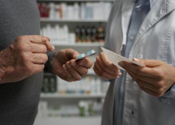 Medicamentos gratuitos del PAMI: cómo hacer el trámite obligatorio para no perder los remedios al 100%