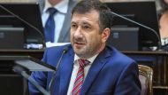 Antes las dudas por la validez de la sesión, Kueider presentó un amparo para que lo restituyan