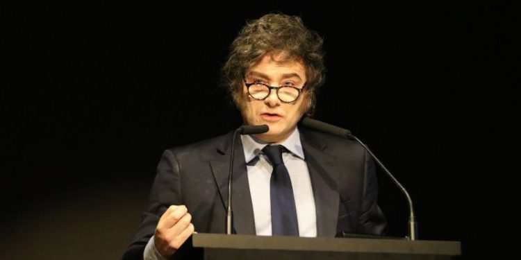 Milei hablará en cadena: qué dirá, los datos de la economía y las críticas