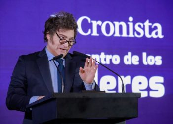 Milei prometió 3200 reformas más y dejó la puerta abierta a la candidatura de Adorni y Karina