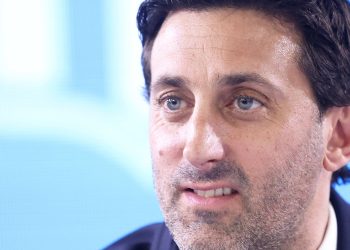 Milito en su disyuntiva