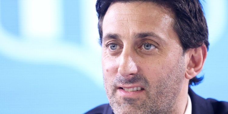 Milito en su disyuntiva