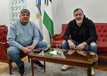 Aguiar de ATE, con amenaza golpista al gobierno de Milei: “El 2025 tenemos que robarles la motosierra y cortarles la cabeza a ellos”.”Yo no quiero que le vaya bien a Milei”
