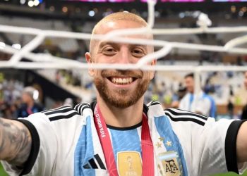 Papu Gómez: de la incertidumbre antes de la final de Qatar al “Scaloni me llama cada tres meses”