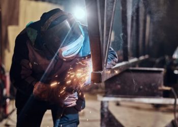 Paritaria UOM: sin acuerdo, cómo terminarán el año los salarios de los metalúrgicos