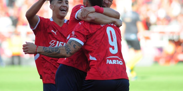 Partidos de hoy, lunes 9 de diciembre: horario y cómo ver fútbol en vivo