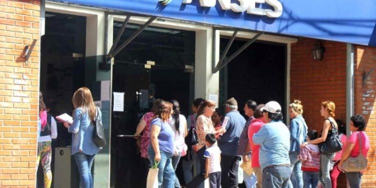 ANSES:  Pensionados perderán el 100% de su prestación en diciembre en becas Progresar, si no cumplen con los programas de estudios