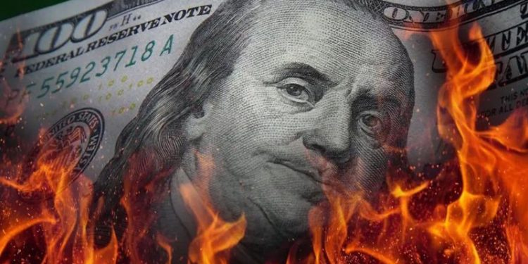 Por qué se disparó el dólar blue y hasta dónde puede llegar