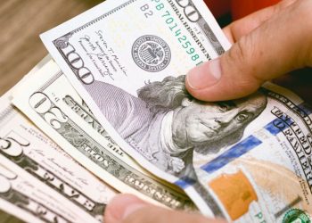 Precio del dólar blue hoy: cuál es la cotización del martes 31 de diciembre minuto a minuto