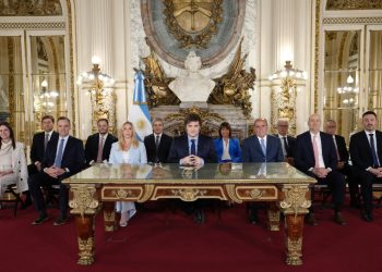 El discurso y anuncios de Javier Milei a un año de gobierno. Reformas, baja de impuestos y motosierra profunda en el estado y más