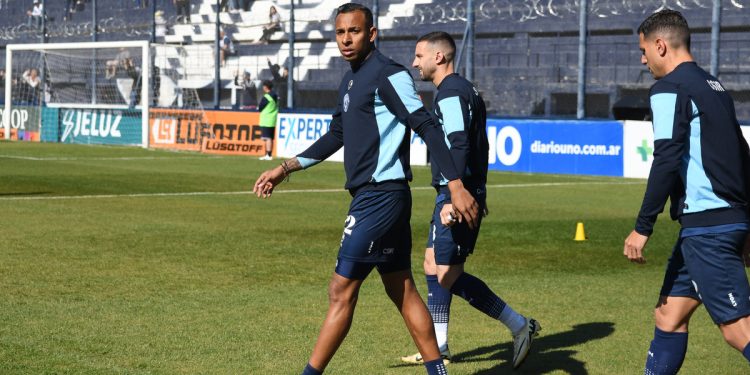 Sebastián Villa fue ofrecido a Racing: qué piensa la actual dirigencia de la oferta