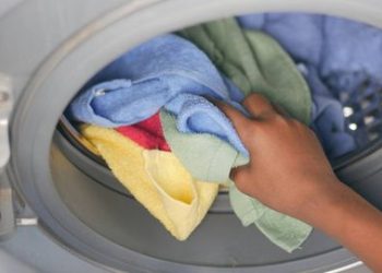 Si vas a poner una lavadora durante este puente: este es el mejor momento para hacerlo