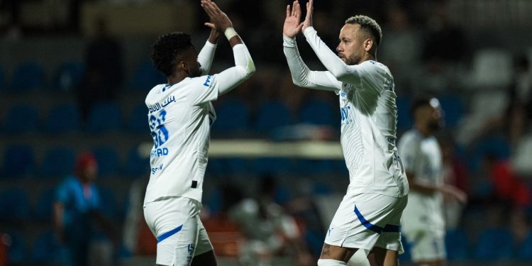 Sonríe la pelota: Neymar volvió al gol