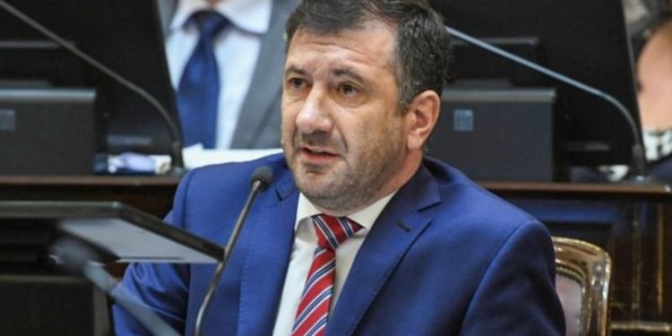 Tras la expulsión de Edgardo Kueider, cuándo asumirá su reemplazo en el Senado