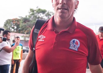 Troglio, entre una nueva final en Honduras y la llegada a Instituto