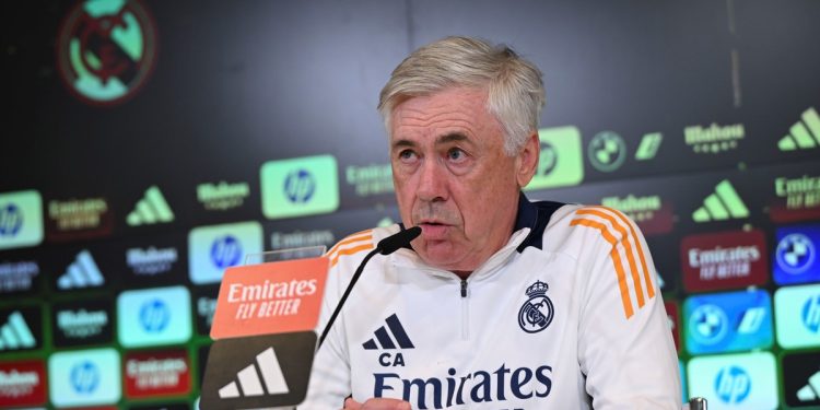 “Tú me has tirado palos…”: el divertido cruce de Carlo Ancelotti con un periodista