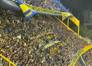 Video: la canción con la que la Bombonera recibió a los jugadores de Boca tras la derrota con Vélez
