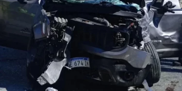 Trágico accidente en Quilmes: Dos policías fallecen en choque durante operativo.