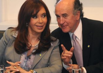 Cristina Kirchner, hace 10 años aseguró que a Nisman lo habían asesinado, mientras Parrilli manejaba un gabinete de expertos contra el fiscal