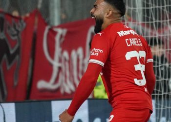 Alexis Canelo y el problema que puso en duda su llegada a Lanús