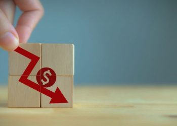 Antes del “Día P”, volvió a caer el riesgo país: qué debe suceder para que baje más