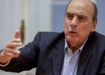 Francos habló sobre la renuncia del ex procurador del Tesoro y el paro ferroviario a la vista