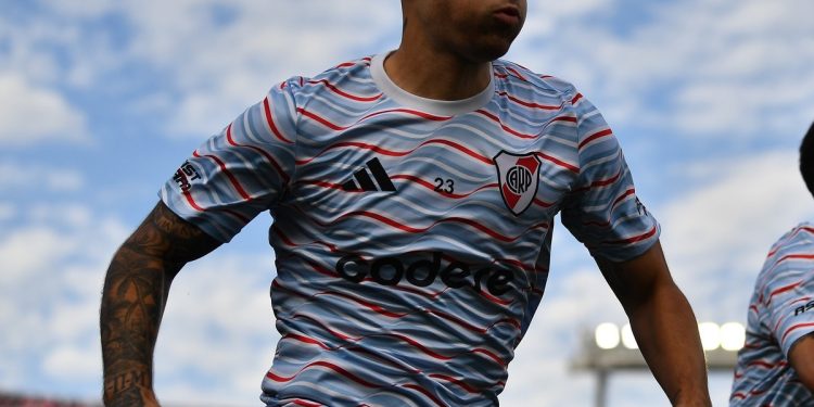 Bomba en River: Foster Gillett a punto de quedarse con Rodrigo Villagra