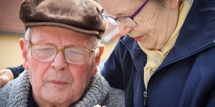 Cambian las jubilaciones: el Gobierno actualizó los montos a cobrar en febrero, ¿qué pasa con el bono?