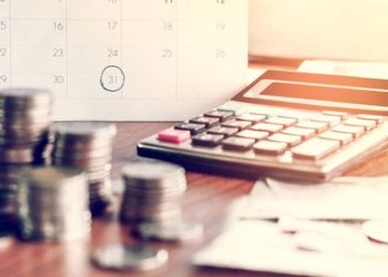 Cambios en la Declaración de la Renta en 2025: habrá que declarar pagos con tarjeta y estas personas no tendrán que presentarla