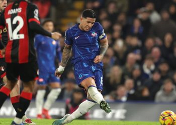 Chelsea y Enzo Fernández zafaron en el descuento