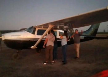 Por un aterrizaje de emergencia descubren una avioneta con 350 kilos de cocaína muy cerca del puente de Zarate