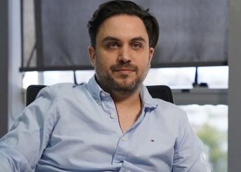 Ramiro Marra pidió “levantar” a las personas en situación de calle