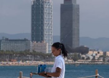 Cuerpo y Díaz se emplazan a seguir negociando para tramitar la reducción de la jornada laboral