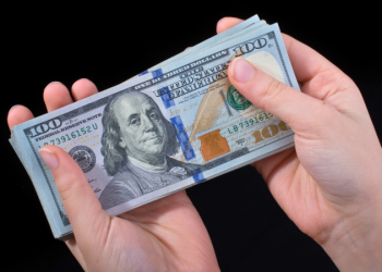 Dólar hoy: a cuánto cotiza el oficial en los bancos de la City este sábado 4 de enero