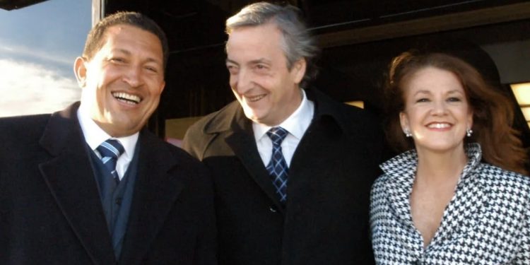 Dos ex funcionarios K estuvieron en la asunción de Maduro: de quiénes se trata