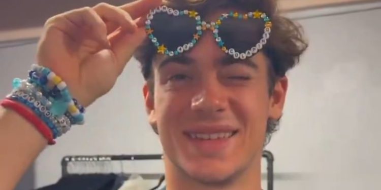 El divertido intercambio de Colapinto en redes sociales tras su llegada a Alpine