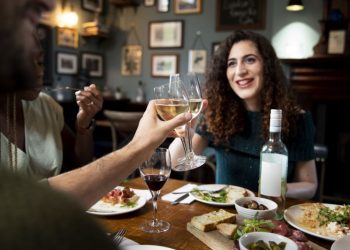 El exquisito y abundante tenedor libre que ofrece el restaurante más antiguo de CABA