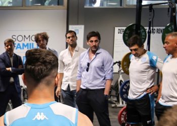 El mensaje de Diego Milito al plantel de Racing: ¿a qué torneo le apuntó?