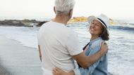 Emigrar siendo jubilado: los requisitos para vivir en las playas paradisíacas de Brasil después de los 65 años