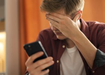 El truco de WhatsApp para recuperar conversaciones y archivos que fueron eliminados