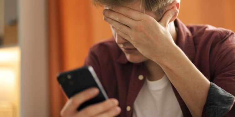 El truco de WhatsApp para recuperar conversaciones y archivos que fueron eliminados