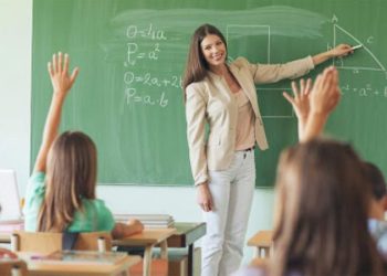 El urgente pedido de los docentes por más formación en tecnología y alfabetización