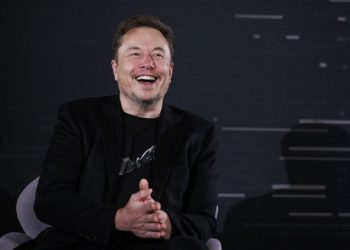 Elon Musk marca un nuevo hito y cambia la ciencia médica: Estados Unidos le dio luz verde