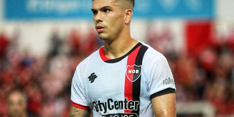 Fernández Cedrés se hizo la revisión médica en Independiente: así juega el sexto refuerzo